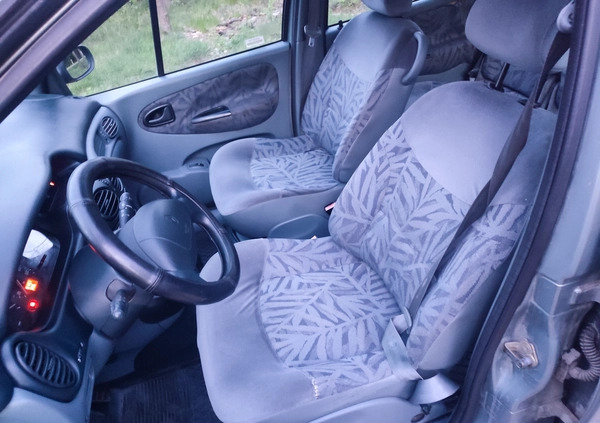 Renault Scenic cena 3200 przebieg: 191400, rok produkcji 1998 z Błażowa małe 277